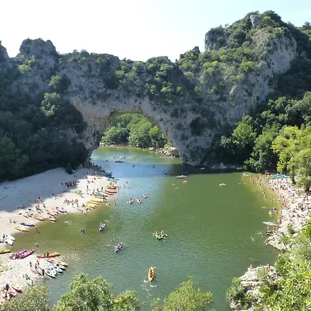 - Piscine Partagee Darbres