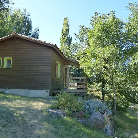 - Piscine Partagee Darbres